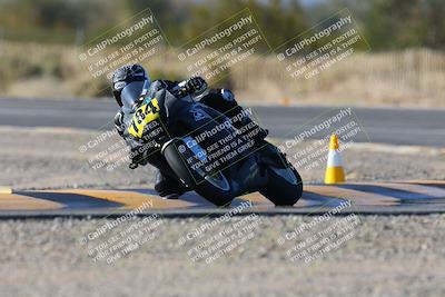 media/Feb-11-2024-CVMA (Sun) [[883485a079]]/Race 17 Amateur Supersport Middleweight/